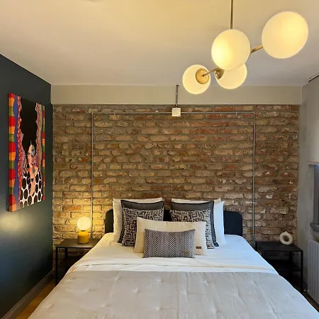 Stunning Private House In Balat Apartment *